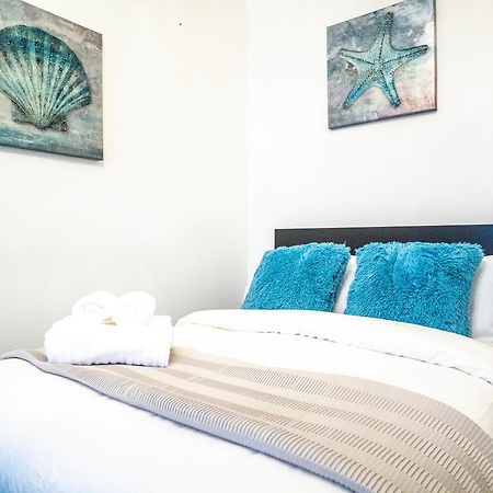 Ocean Walk Apartments ميامي بيتش المظهر الخارجي الصورة