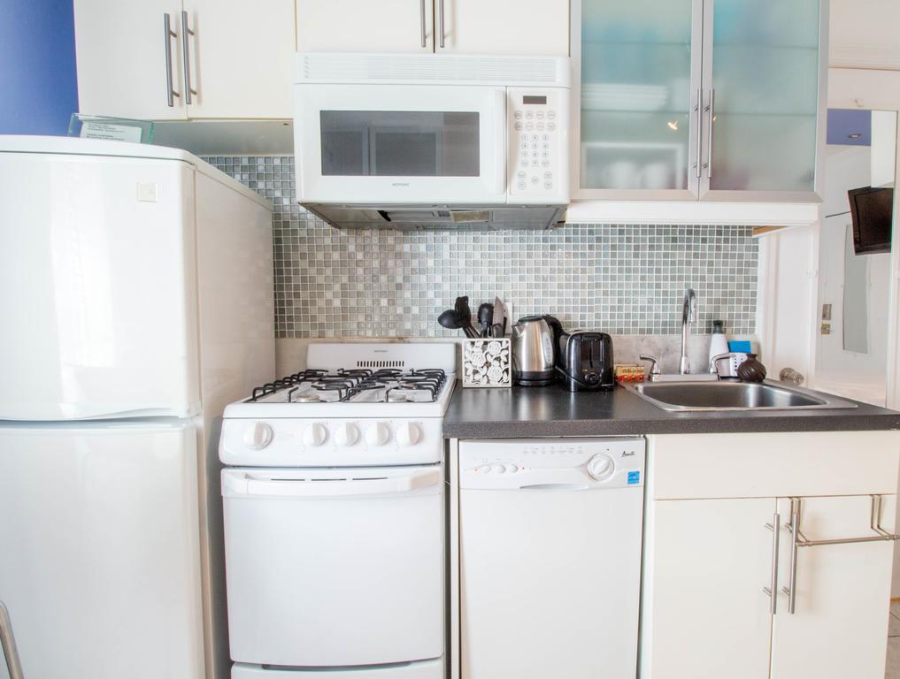 Ocean Walk Apartments ميامي بيتش المظهر الخارجي الصورة