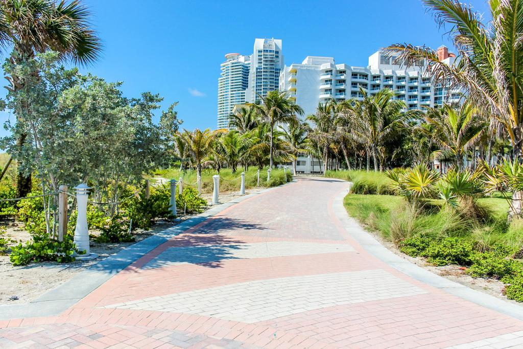 Ocean Walk Apartments ميامي بيتش المظهر الخارجي الصورة