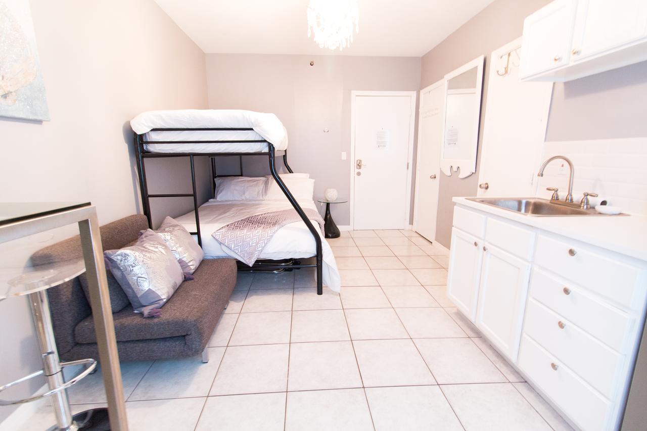 Ocean Walk Apartments ميامي بيتش الغرفة الصورة